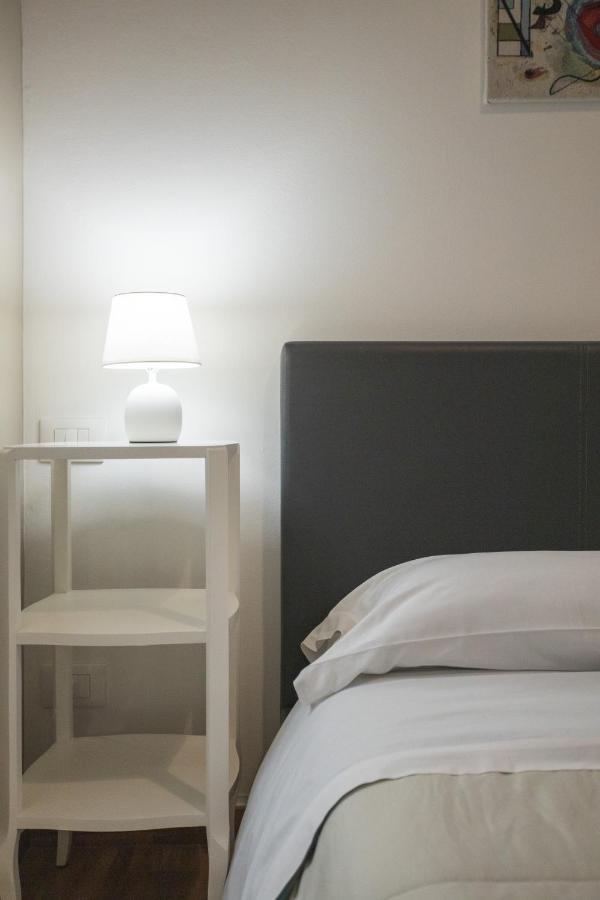 B&B Palermo Bella Rooms And Suites المظهر الخارجي الصورة